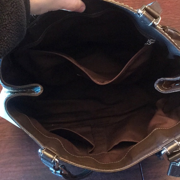 Coach Leather Purse - Picture 5 of 6